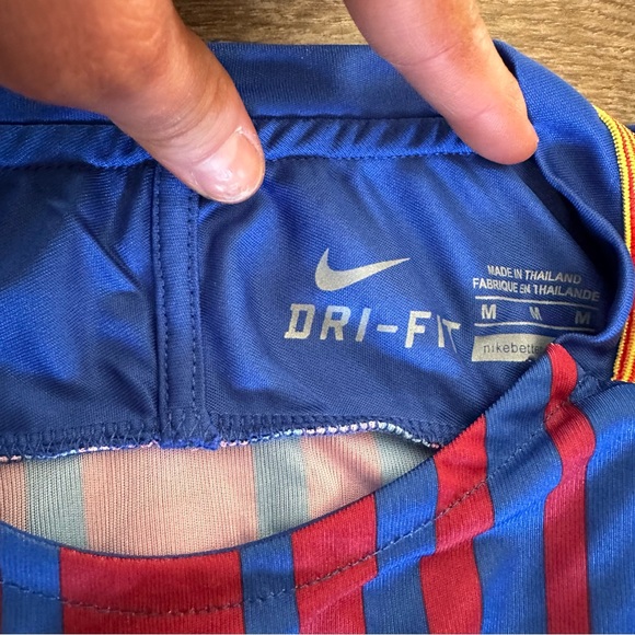 Men’s Leo Messi Barcelona Soccer Authentic Nike Rakuten Jersey Shirt #10 Medium - Picture 3 of 5